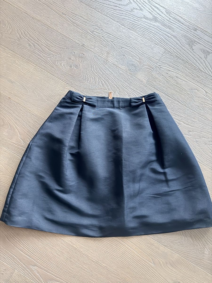 Ted Baker Gonne: Ted baker skirt – Nuovo (secondo la descrizione) da Melide venduto da Nikola-123
