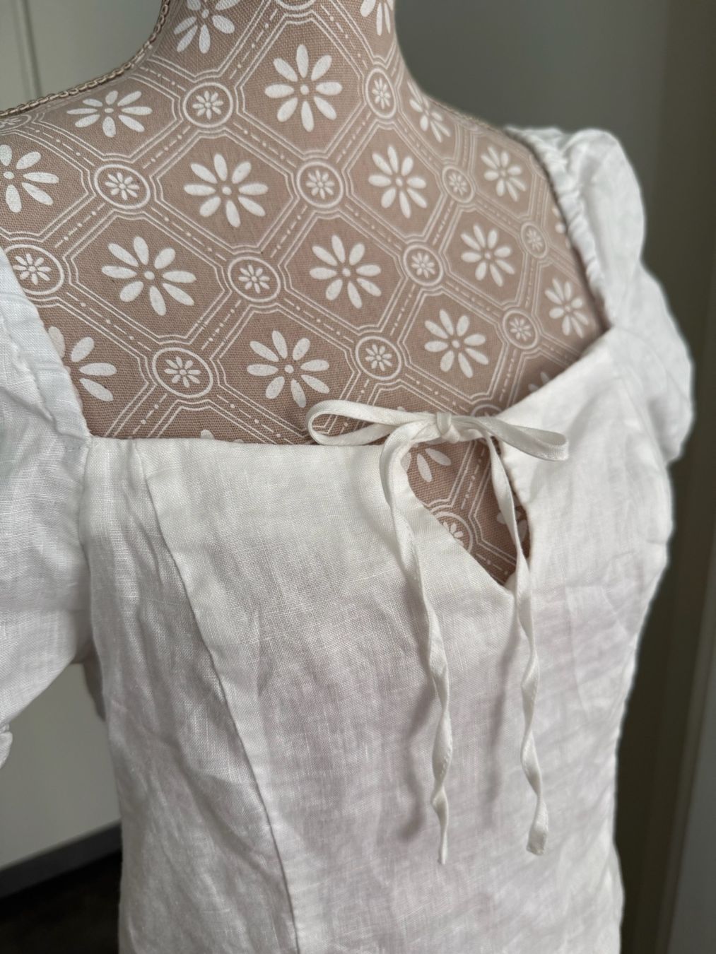 H&M Top: H&M - Top - M- Lin – Usato da Sion venduto da accroshoes 4