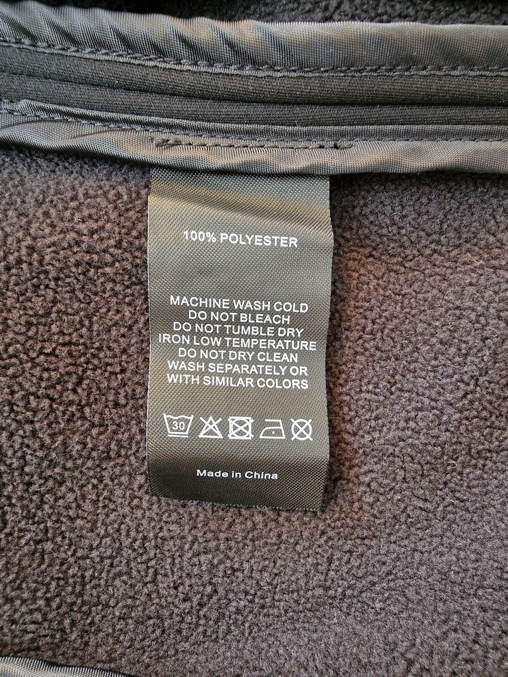 Giacche: Softshell-Reitjacke mit Kapuze, XL - klein geschnitten – Usato da Zürich venduto da Sumsum80 6