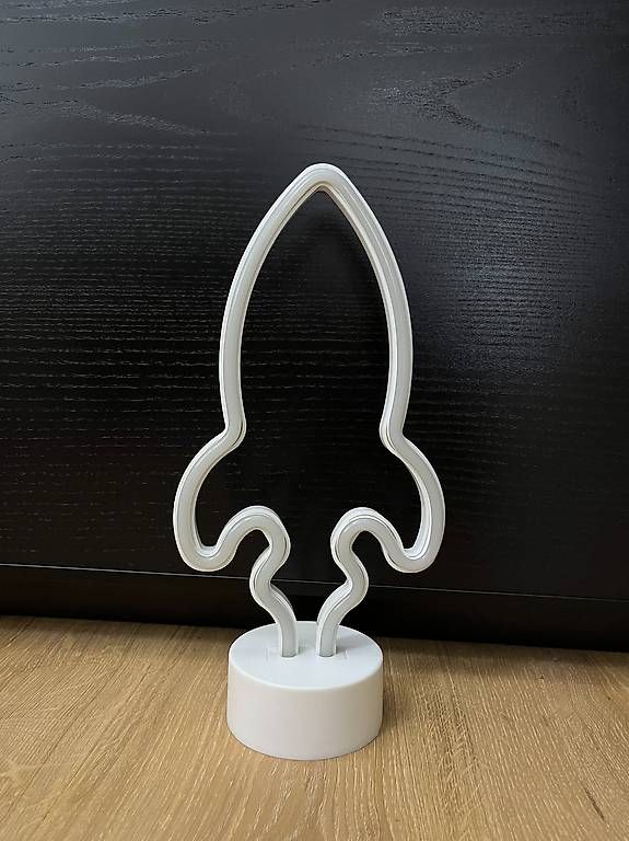 Lampen: Neon LED Dekoleuchte Rakete für Party oder Gaming-Zimmer – Gebraucht aus Weggis von tan_v55z 1
