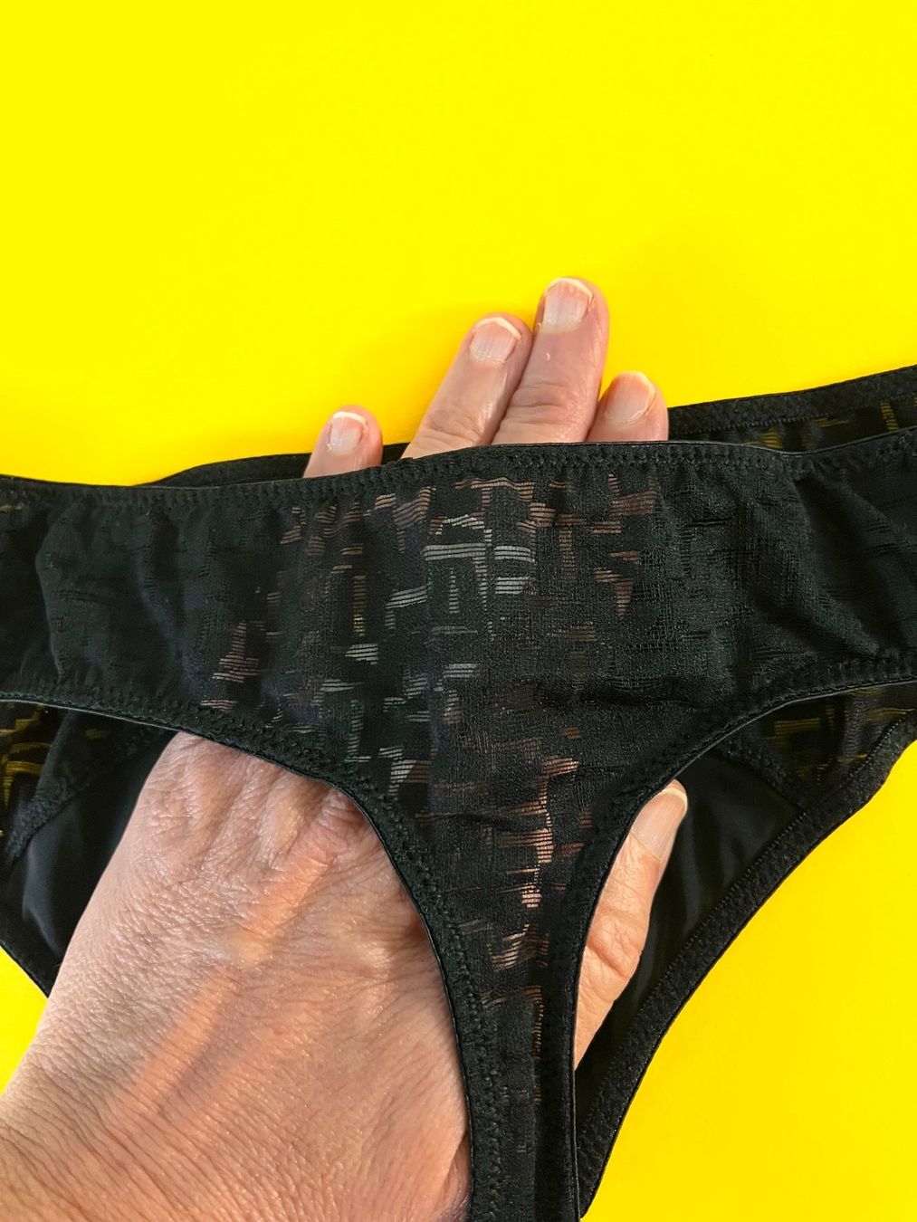 Lascana Sonstige Unterwäsche: LASCANA, String, Grösse 36/38, Farbe Schwarz – Neu und originalverpackt aus Rudolfstetten von gst_g7xl 3