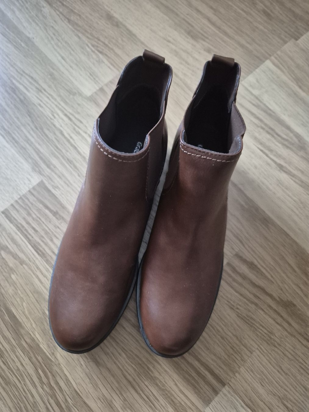 Scarpe da donna: Braune Stiefeletten Gr. 42 – Usato da Langenthal venduto da Polarisstern