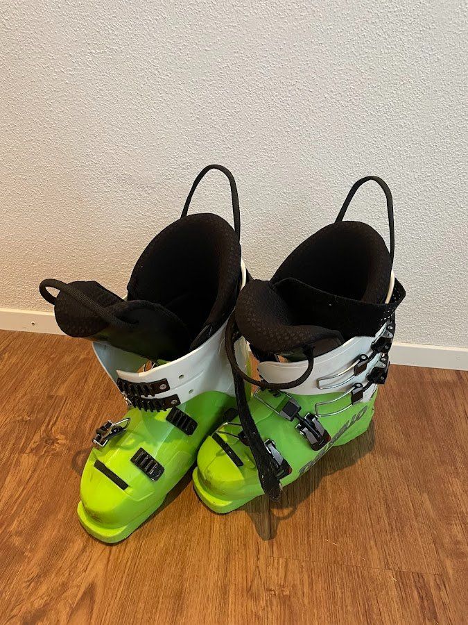 Scarpe per ragazzi: Skischuhe – Usato da Unterägeri venduto da gai_mj5l 1