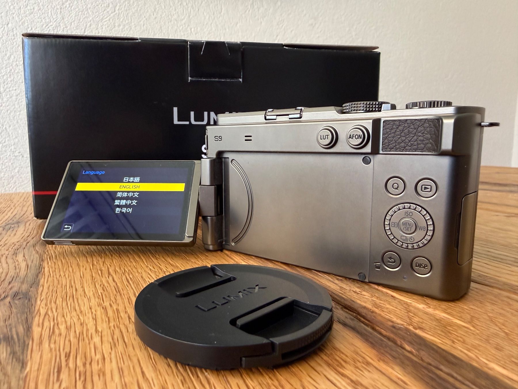 Panasonic Fotocamera: Panasonic Lumix S9 Titanium Gold Sonderedtition – Usato da Wallisellen venduto da Mike11mike 3