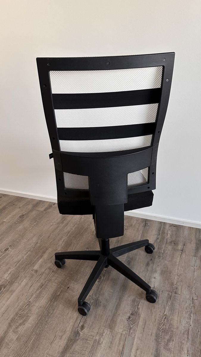 Chaises: Chaise de bureau – D'occasion à Bassecourt par Typos 2