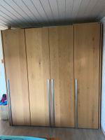 4-türiger Holzschrank von PFISTER mit Innenbeleuchtung