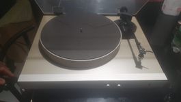 Extremely rare high-end Harman Kardon T40 turntable