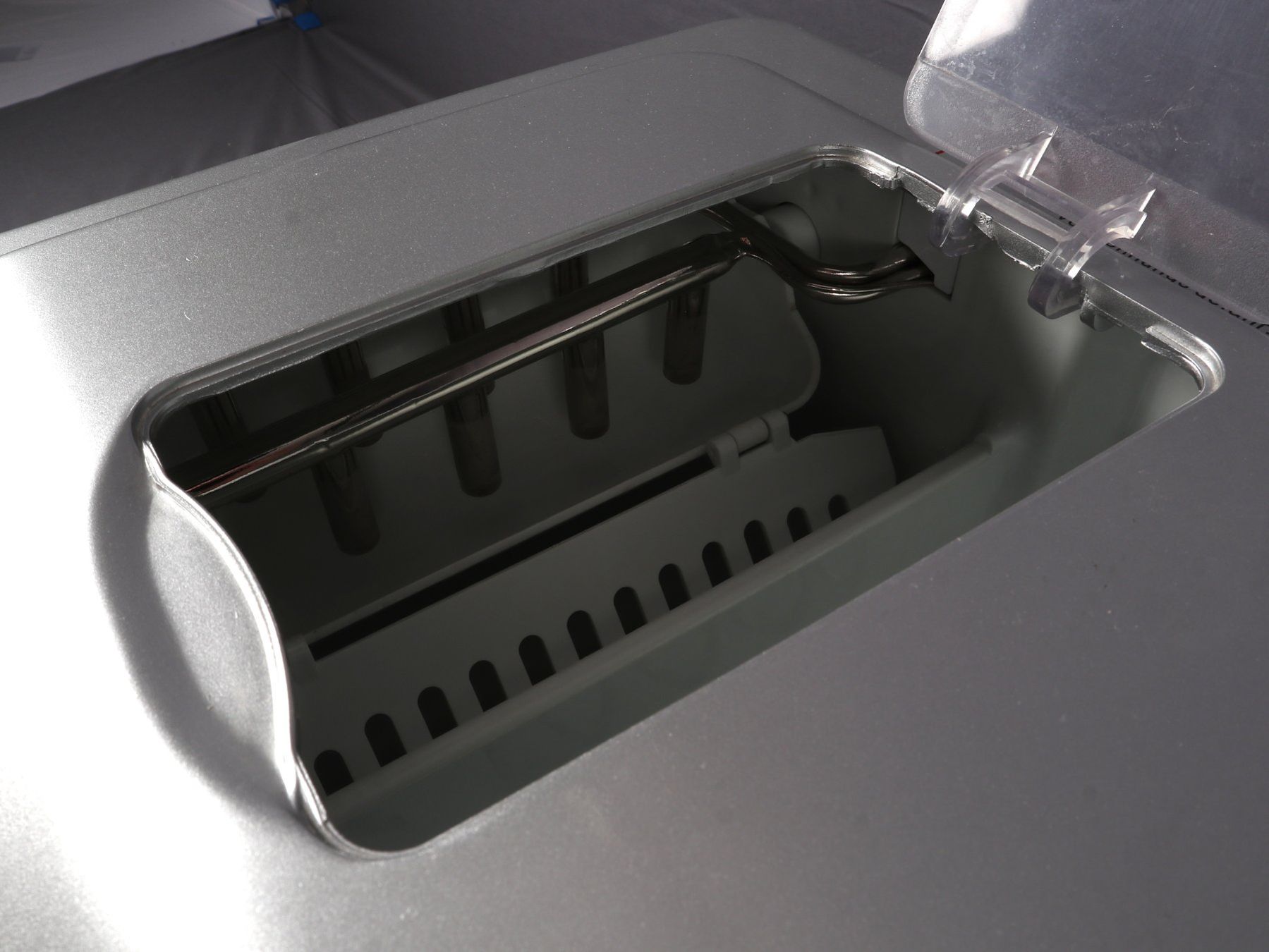Elettrodomestici da cucina: BETEC Eiswürfelmaschine – Usato da Steinen venduto da Restwert_Steinen 6