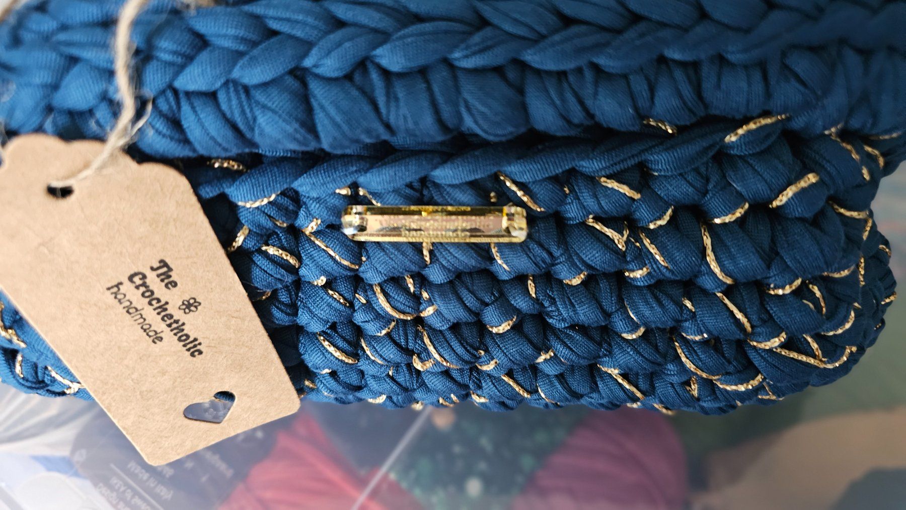 Borse da donna: Wunderschöner Clutch mit Gold – Nuovo (secondo la descrizione) da Fehraltorf venduto da lisam16 6