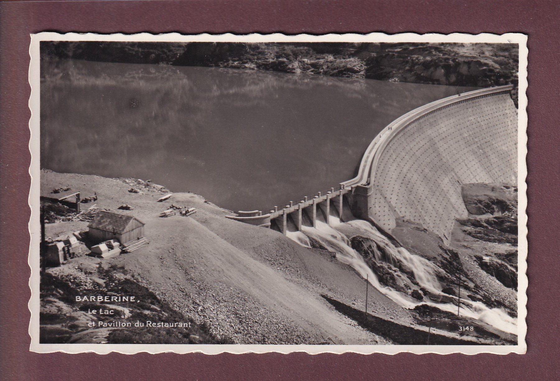 Cartoline postali: BARBERINE - Pavillon du Restaurant - Barrage – Usato da Pully venduto da nicecards