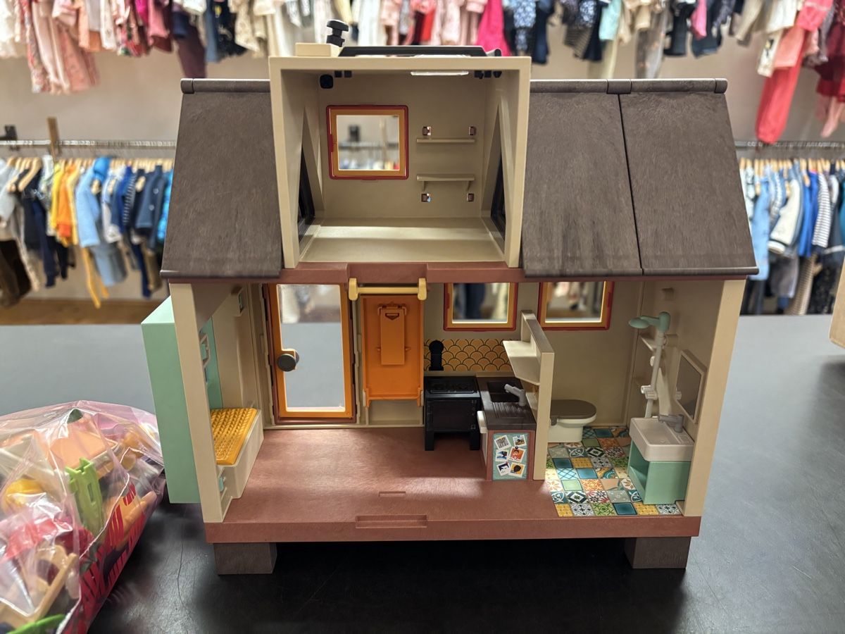 Playmobil Giocattoli: Playmobil Tinyhouse mit Zubehör – Usato da Büren an der Aare venduto da Nikito2001 2