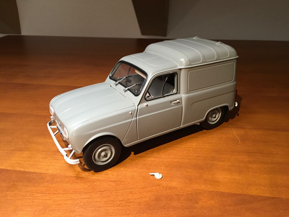 VOITURE MINIATURE DE La Poste Renault 4L Fourgonnette - 1962 1/43 EUR 2 - Foto 8