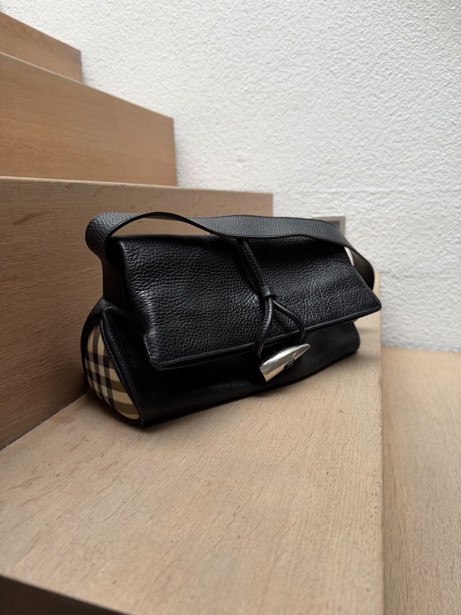 Burberry Borse da donna: Burberry Schulter-/Handtasche – Usato da Oberwil b. Zug venduto da hallihallo12