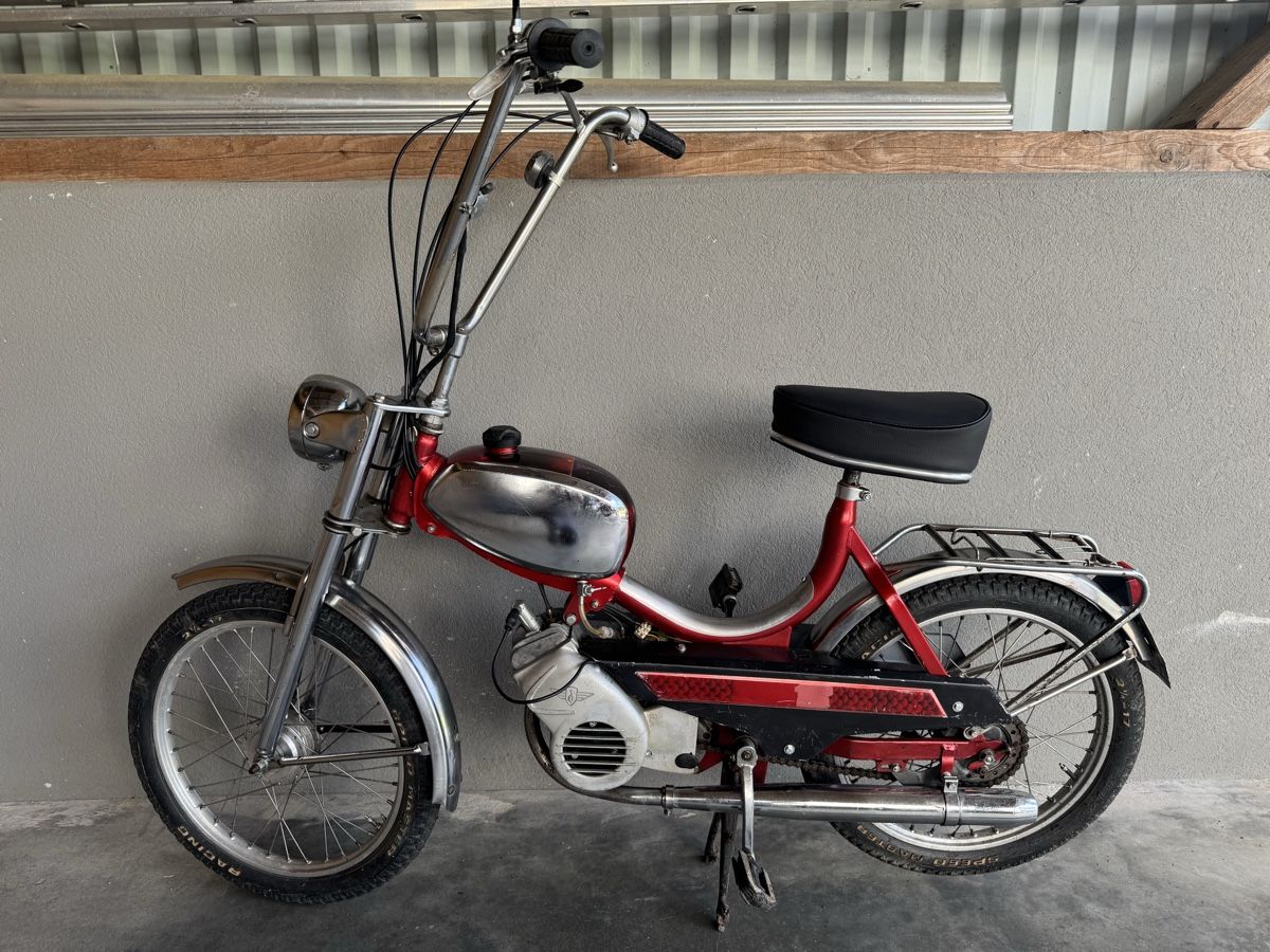 Zündapp Ciclomotori: Zündapp Belmondo 247 71 Handgeschalten – Usato da Glashütten venduto da Schraubermeisterz