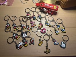 Titel: 24 Disney-Schlüsselanhänger– Mickey, Minnie & Co. neu
