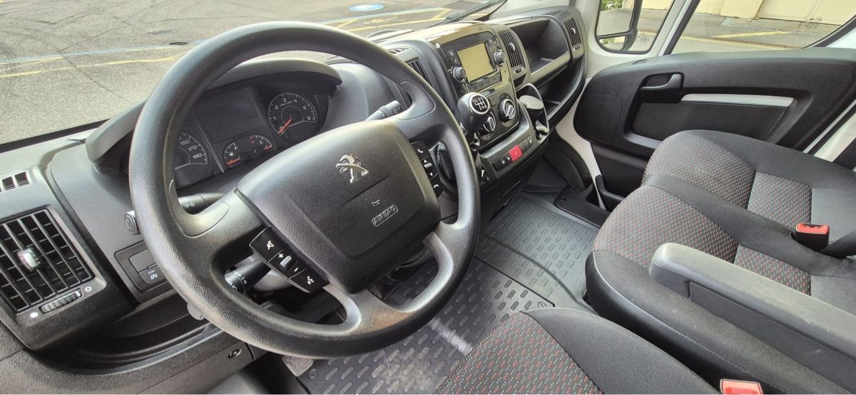 Peugeot Véhicules utilitaires: Peugeot Boxer L4 H4 – D'occasion à Bülach par _milziv 5