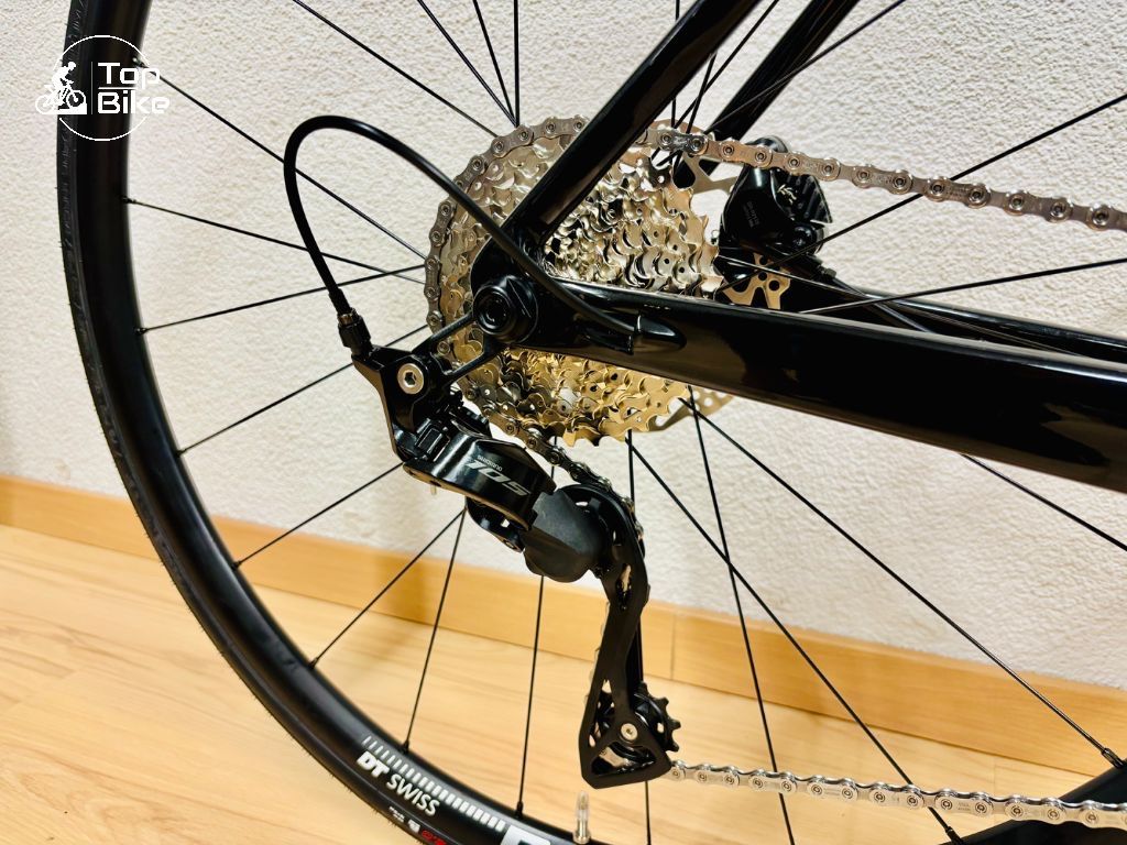 Focus Biciclette: NEW 2026 Focus Izalco Max 8.7 L – Nuovo e nell'imballaggio originale da Stallikon venduto da TopBikeCH 2