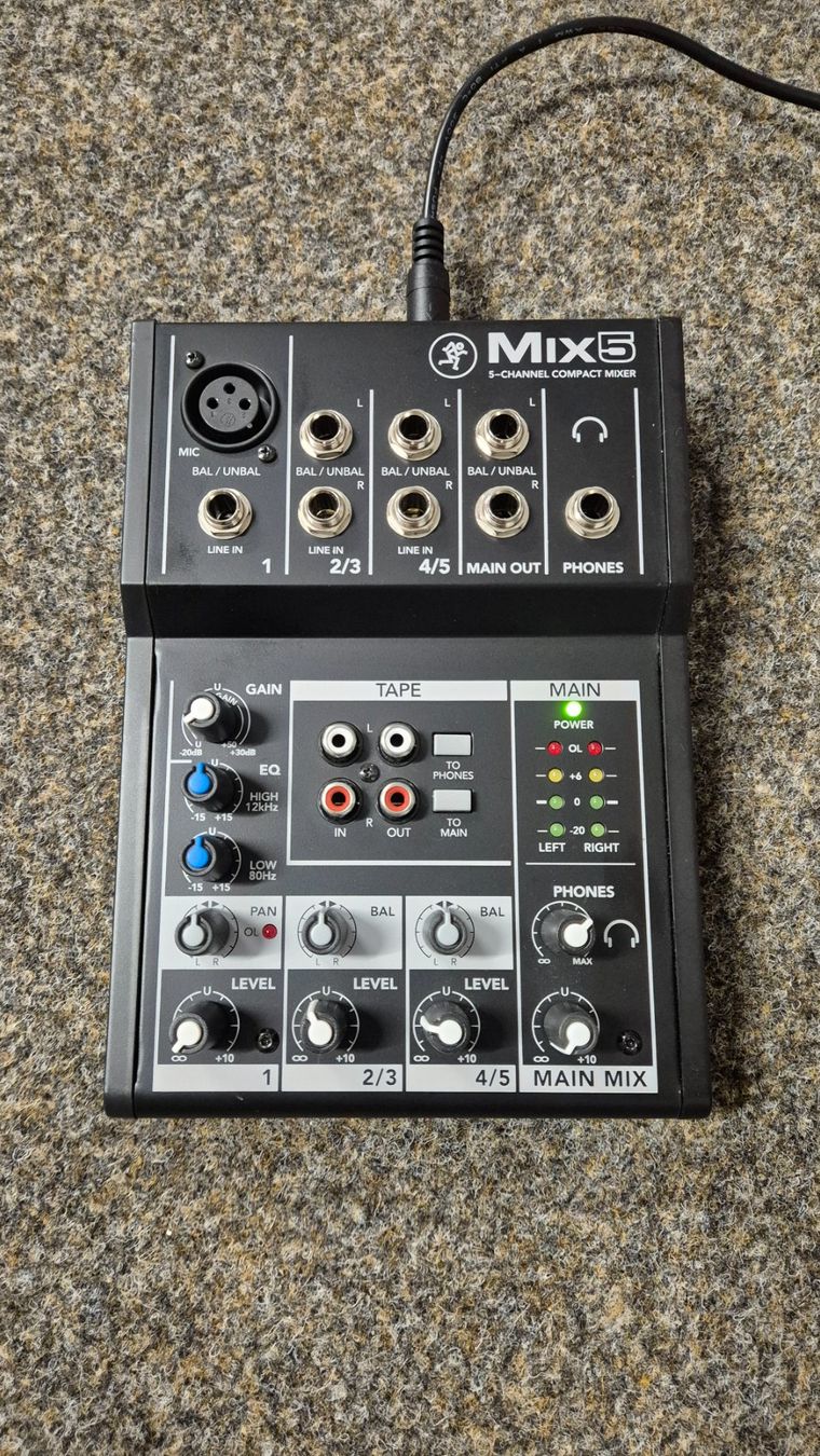 Mackie Mischpulte: Mackie Mix 5 – Gebraucht aus Aesch LU von TheAnimalDrummer