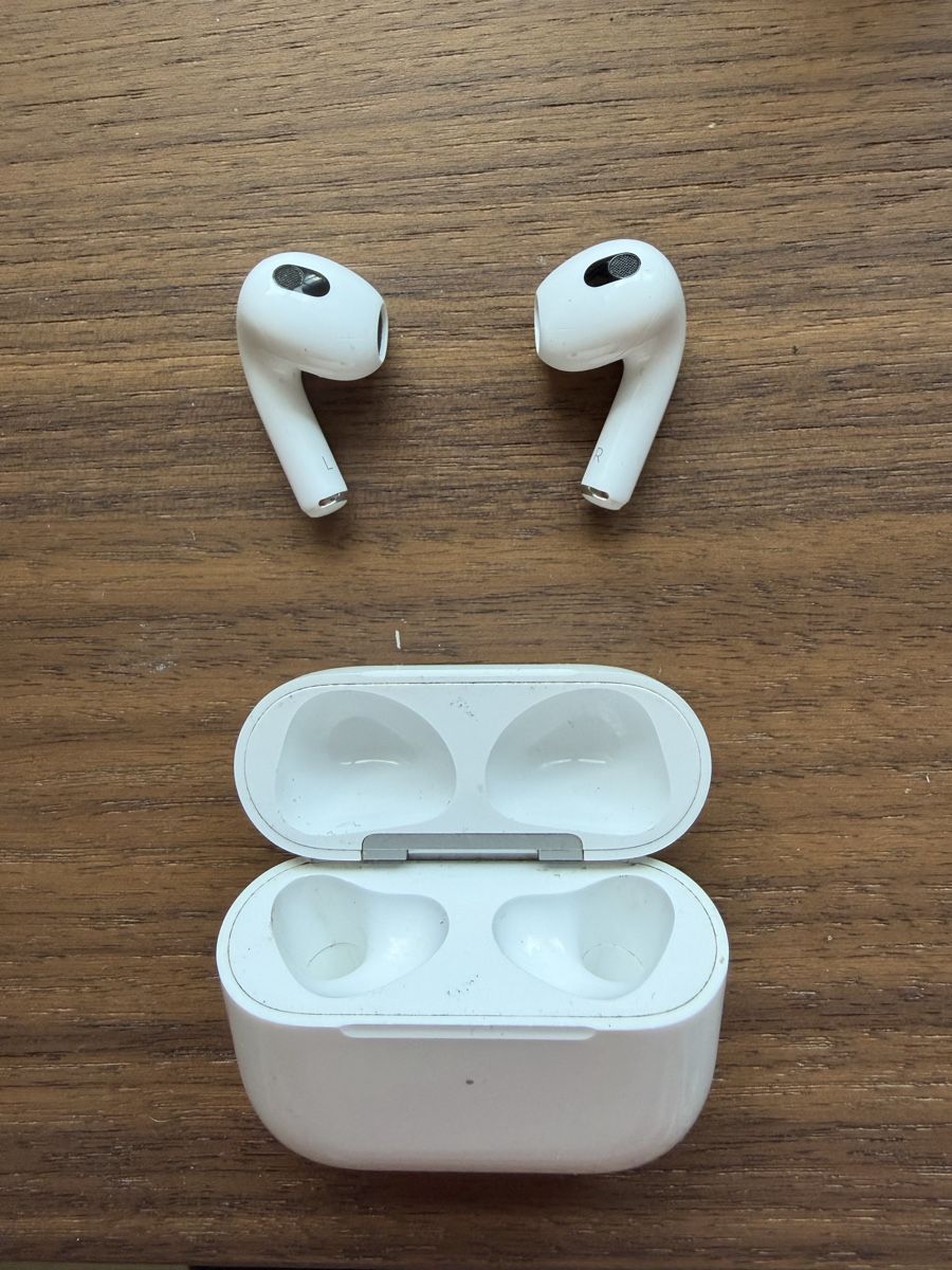 Apple Cuffie: Apple AirPods 3. Generation mit Originalverpackung – Usato da Zürich venduto da BerBay1511 1