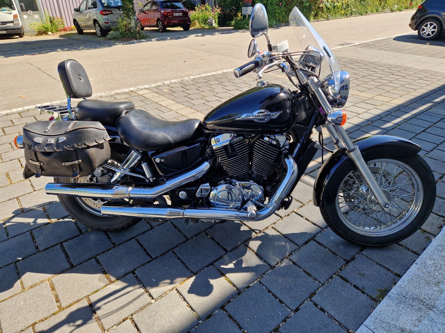 Honda Chopper: Honda shadow vt1100 – Usato da Port venduto da Dvajseidve