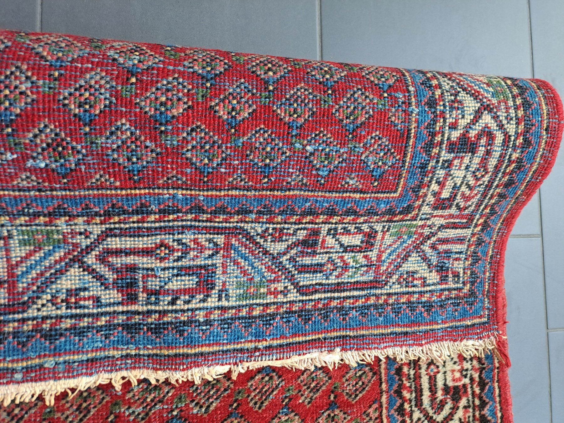 Teppiche: Antiker Teppich – Gebraucht aus Oberwil-Lieli von Gregory1003 2