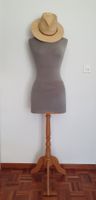 Mannequin couture ou décoration, pied bois, style vintage