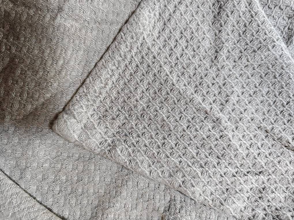 Coperte: Kühldecke Neu – Nuovo (secondo la descrizione) da Bätterkinden venduto da Elefantenzoo 2