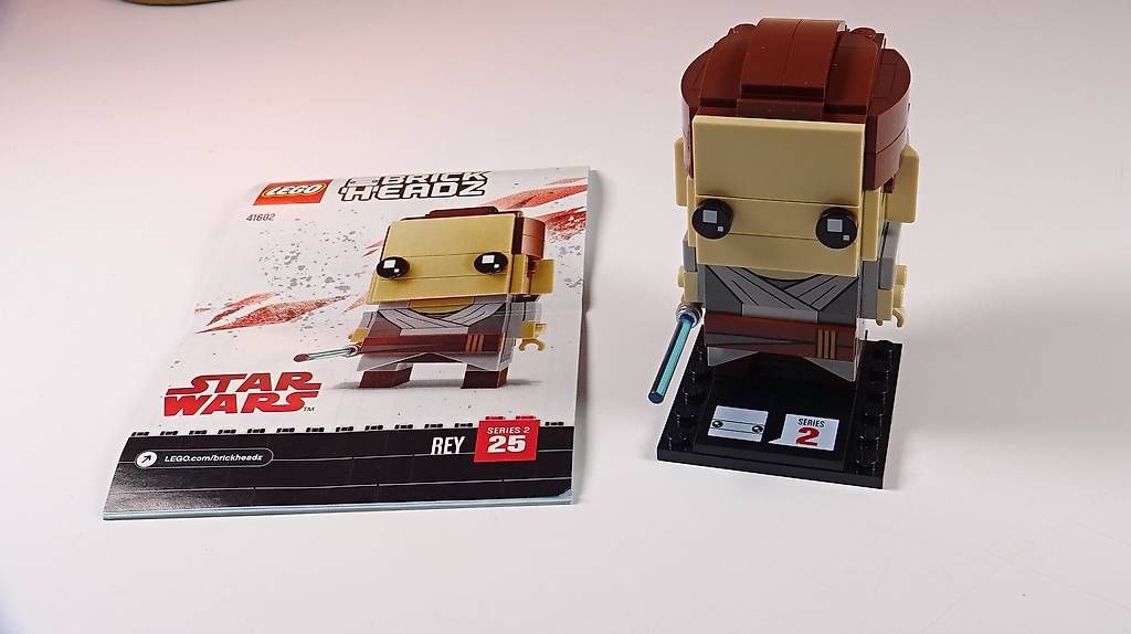 Lego Kit di costruzioni: LEGO Star Wars BrickHeadz 41602 Rey – Usato da Wetzikon ZH venduto da Bambiskus