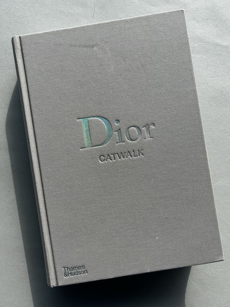 Bücher: Dior Catwalk: The Complete Collections Book, Rare Find! – Gebraucht aus Zürich von lesgarcons 2
