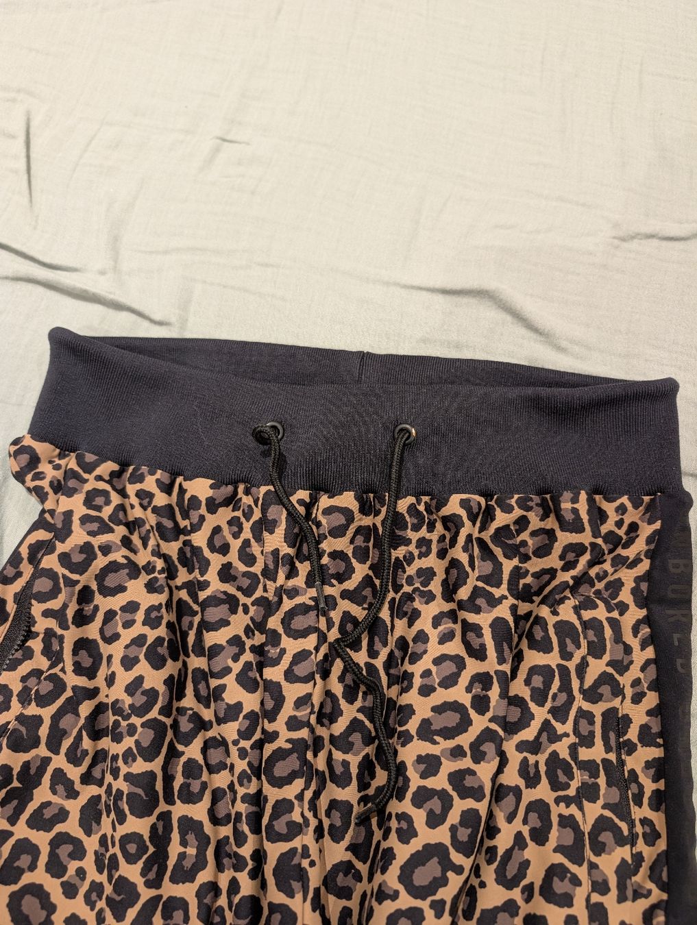 Pantaloni: Eivy Trainerhose – Usato da Magden venduto da mightykels 2