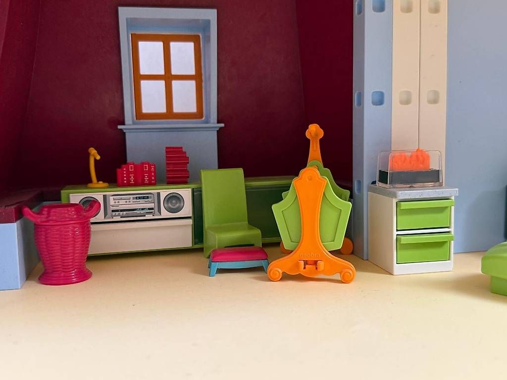 Playmobil Giocattoli: Wohnzimmer&Badezimmer – Usato da Basel venduto da sasa109 1