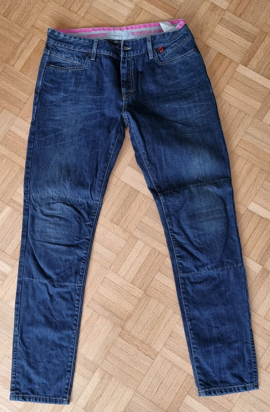 Dainese Schutz & Schoner: Dainese Motorradjeans – Gebraucht aus Riggisberg von and_w5yl