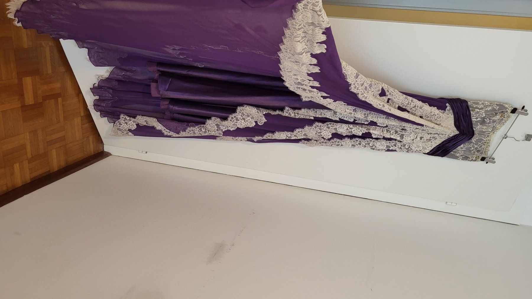 Kleider: evening gown – Gebraucht aus Genève von gkh_yx7b 2