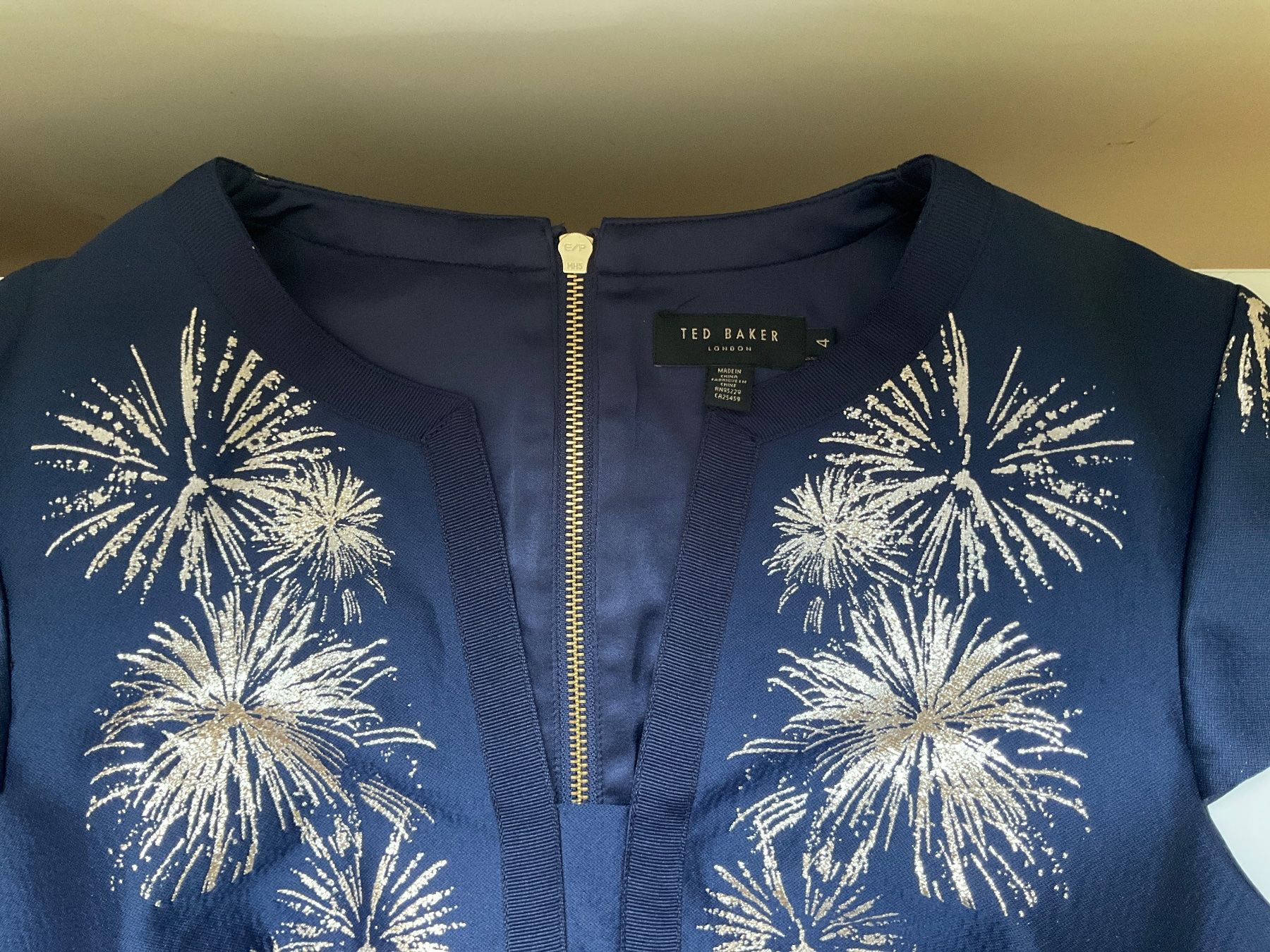 Ted Baker Vestiti: Cocktailkleid von TED Baker, Grösse 4 – Usato da Basel venduto da S024 2