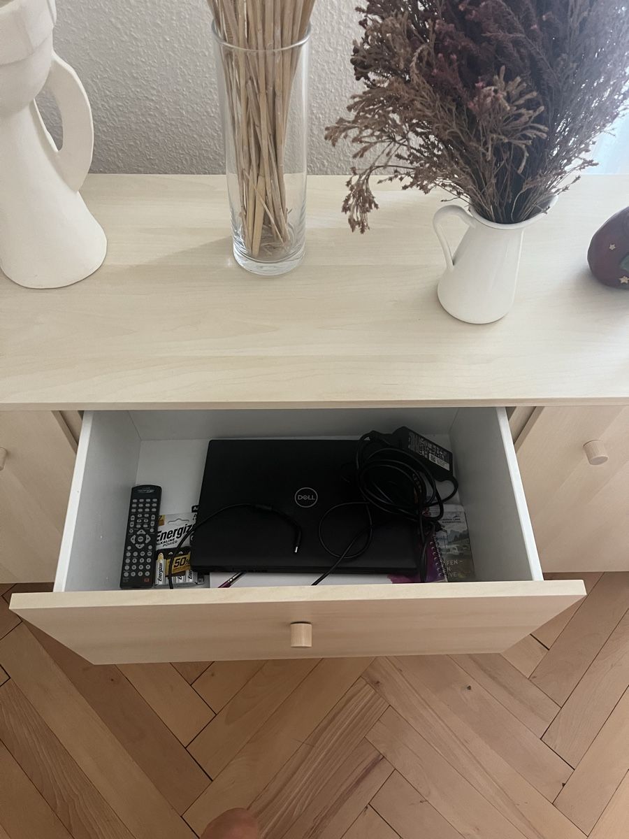 Ikea Meubles TV: TV Table IKEA – Neuf (Voir description) à Genève par ang_5v9z 2