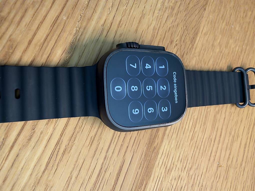 Apple Smartwatch: Apple Watch Ultra 3 schwarz – Gebraucht aus Windisch von Kenjins 1