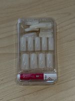 Neue Kunstnägel, inkl. Kleber