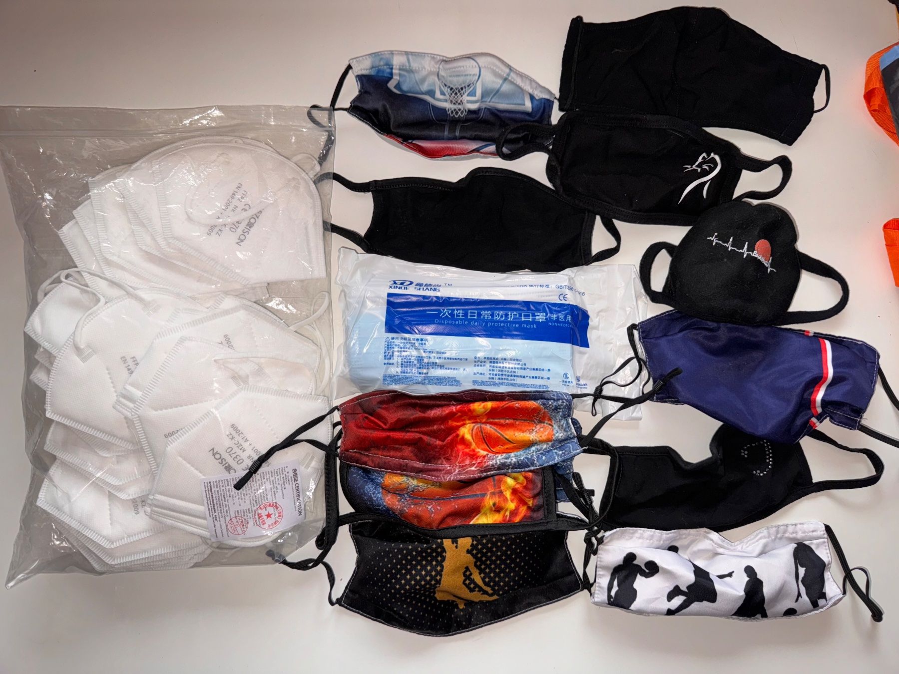 Gesichts- und Gehörschutz: Mundschutz-Masken Konvolut – Gebraucht aus Grosswangen von Second_hand_paradise