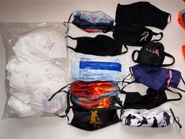 Mundschutz-Masken Konvolut