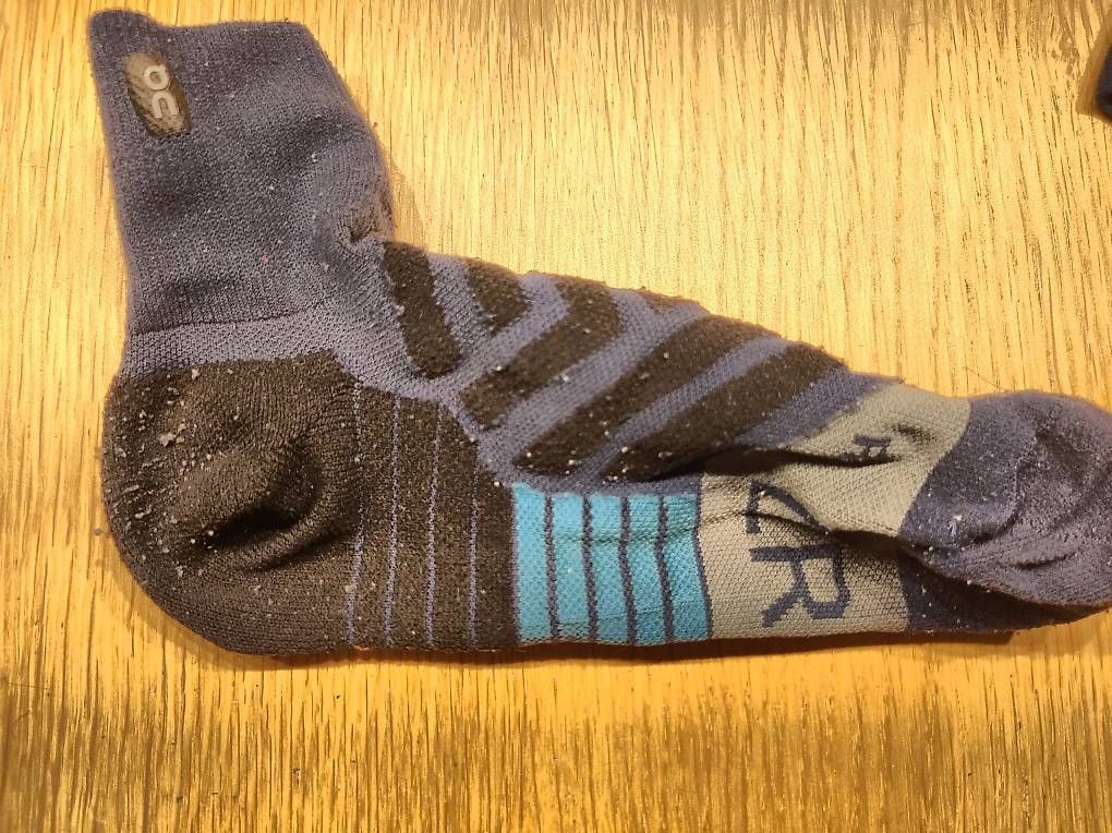 Calze: on Performance low Laufsocken – Usato da Wattwil venduto da ---------- 1