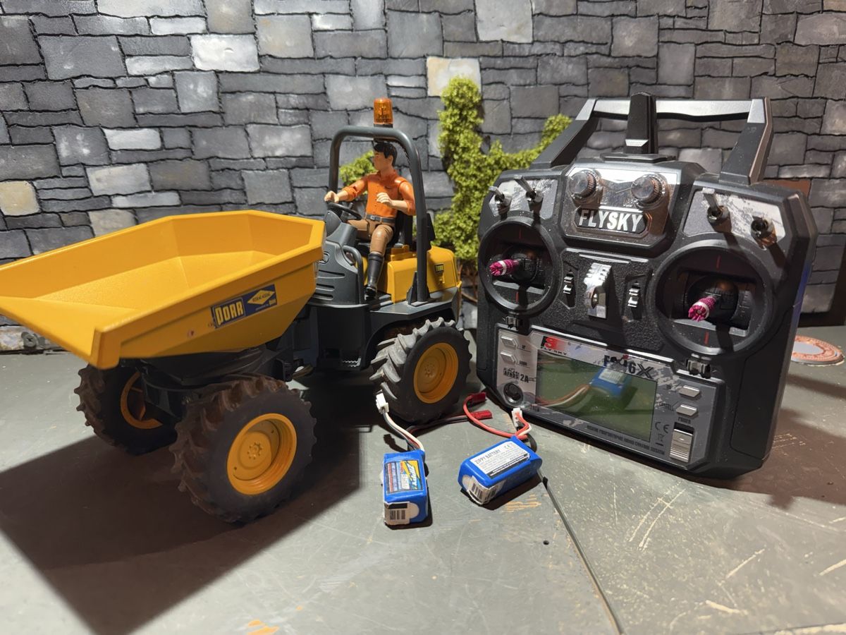 Modellismo RC: RC Dumper 1:16 – Usato da Altdorf UR venduto da modellbau-widmer