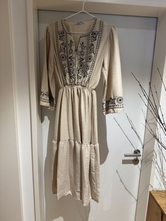 Kleid, Grösse M