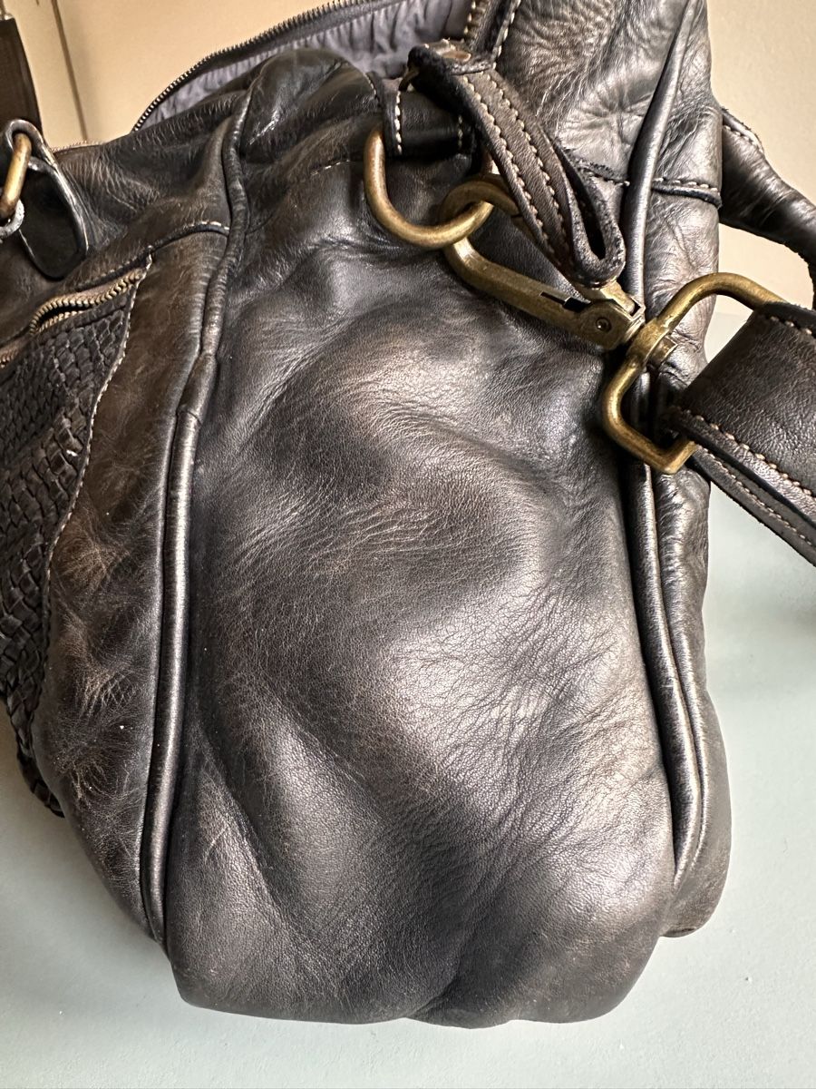 Taschen für Damen: sportliche, lässige Ledertasche – Neu (gemäss Beschreibung) aus Zürich von vendidi 3