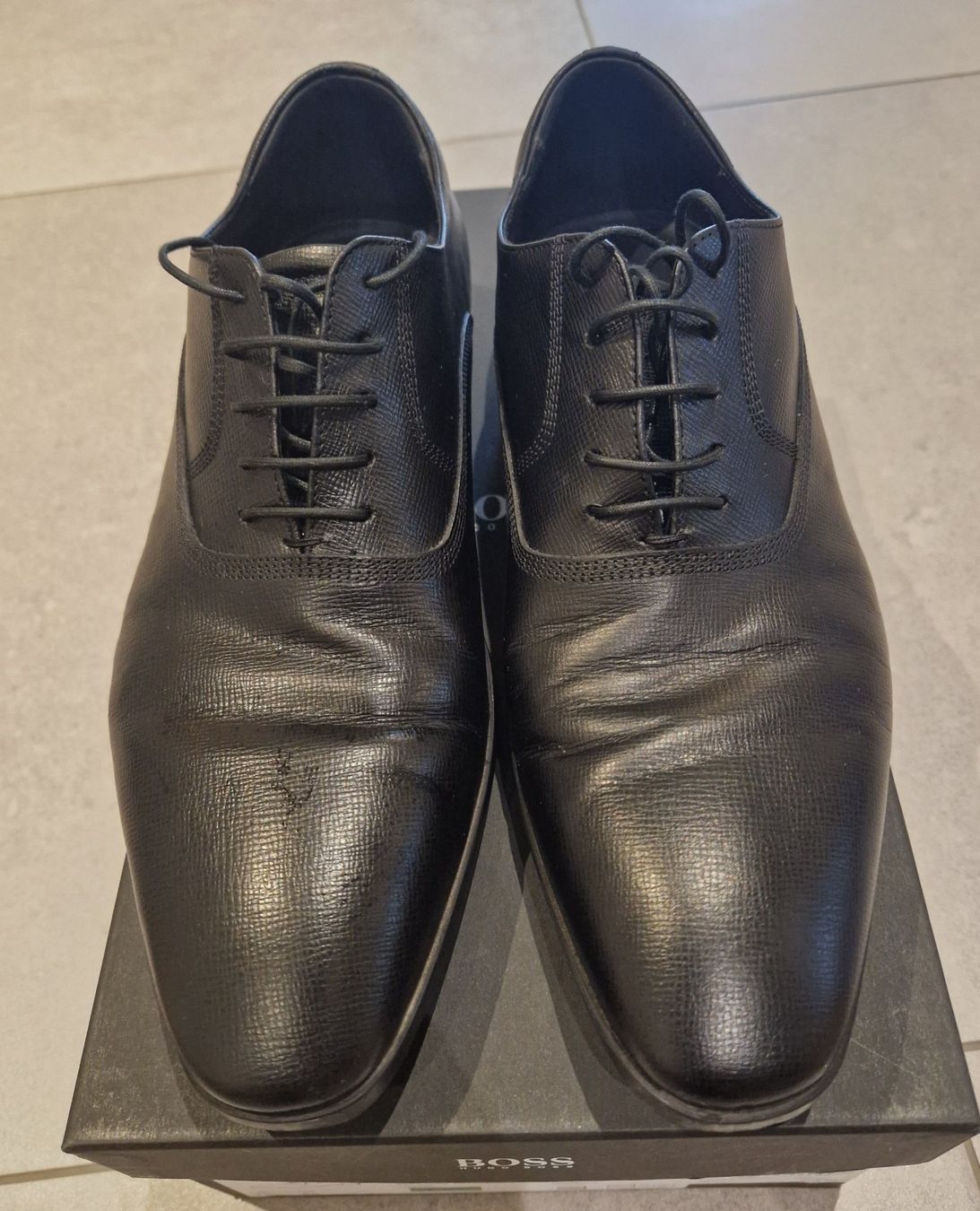 Hugo Boss Scarpe da uomo: Chaussures Hugo Boss – Usato da Barberêche venduto da Carrela 4