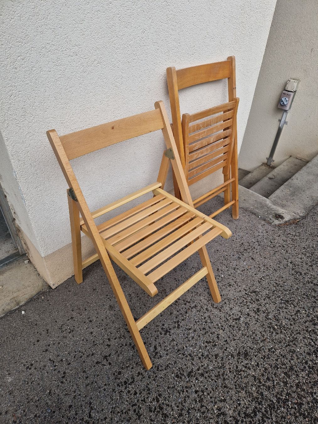 Stühle: Klappstühle aus Holz, ideal für den Garten oder Balkon – Gebraucht aus Mörigen von Clio111 4