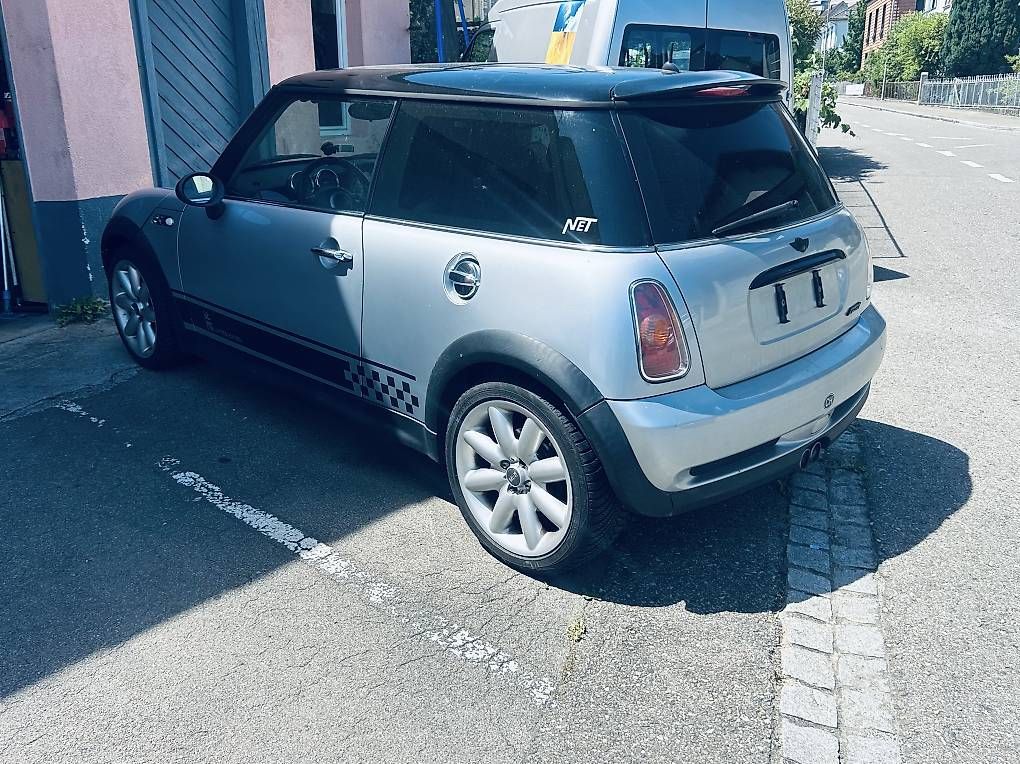 Autos: Mini Cooper S R53 1,6  – Gebraucht aus Romanshorn von Emoh86 1