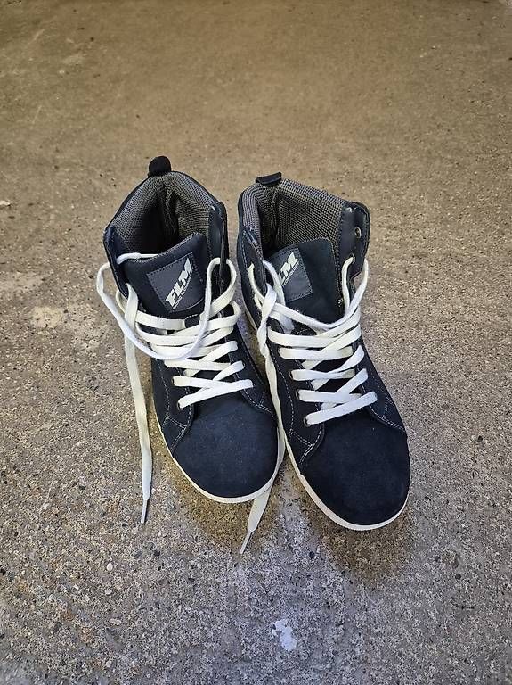 Scarpe da uomo: Basket moto 42 – Nuovo (secondo la descrizione) da Concise venduto da CyEv 2