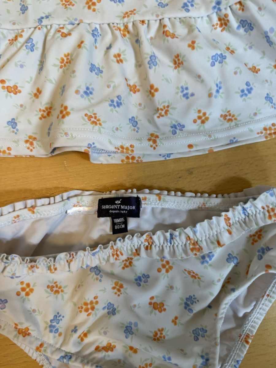 Costumi da bagno: Maillot de bain fleuri Sergeant Major - 18 mois – Usato da Zürich venduto da mimi2013 1