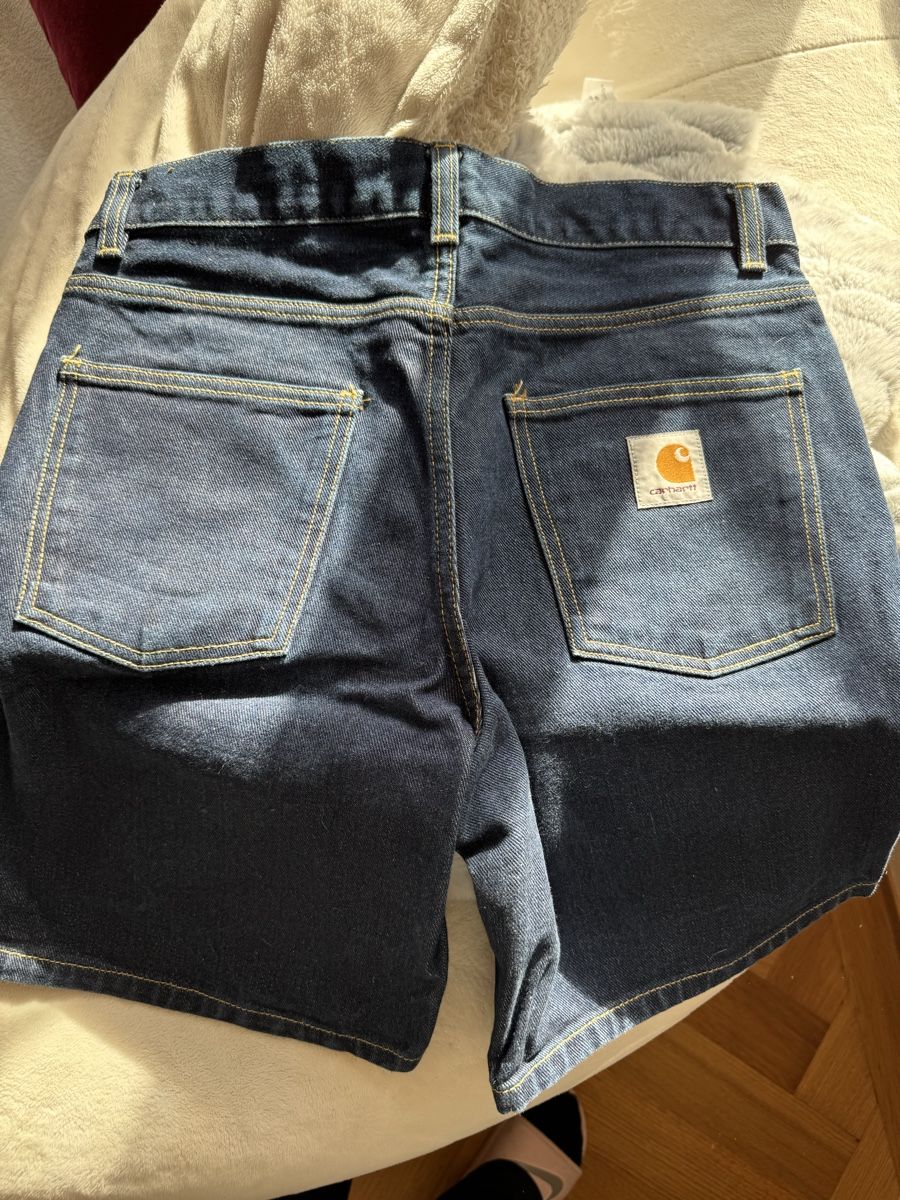 Carhartt Jeans: Short Carhartt  – Neu (gemäss Beschreibung) aus Nyon von mar_2xlg 1