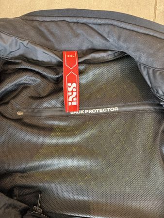 Ixs Motorradjacke Grösse 3XL schwarz mit Protektoren